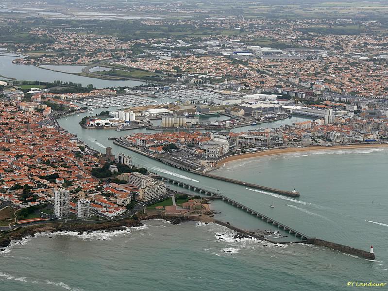 La Rochelle vu d'en haut, Côte vendéenne, île de Noirmoutier,île d'Yeu, vues d'avion