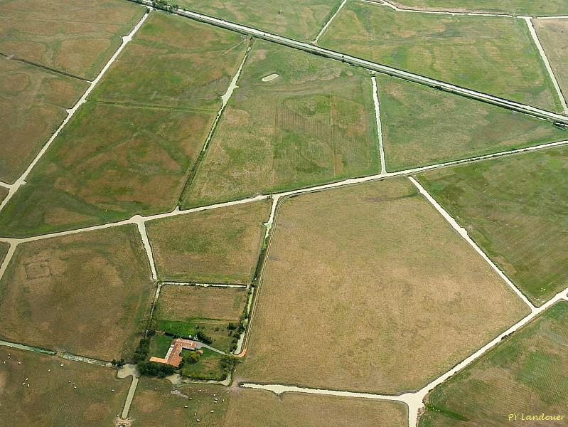 La Rochelle vu d'en haut, Côte vendéenne, île de Noirmoutier,île d'Yeu, vues d'avion