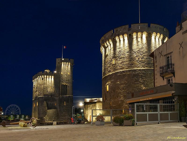 La Rochelle vu d'en haut, cours des Dames et tour de la Chaîne