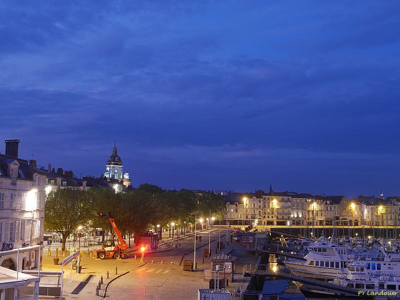 La Rochelle vu d'en haut, cours des Dames et tour de la Chaîne