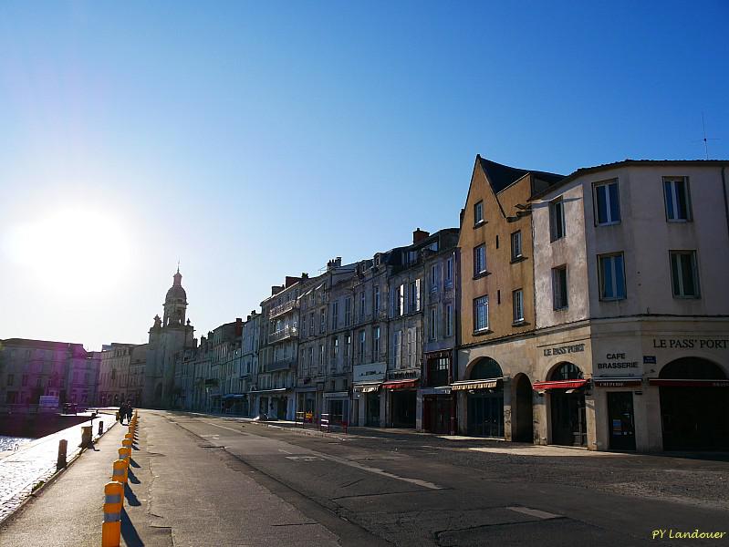 La Rochelle vu d'en haut, Quai Duperré