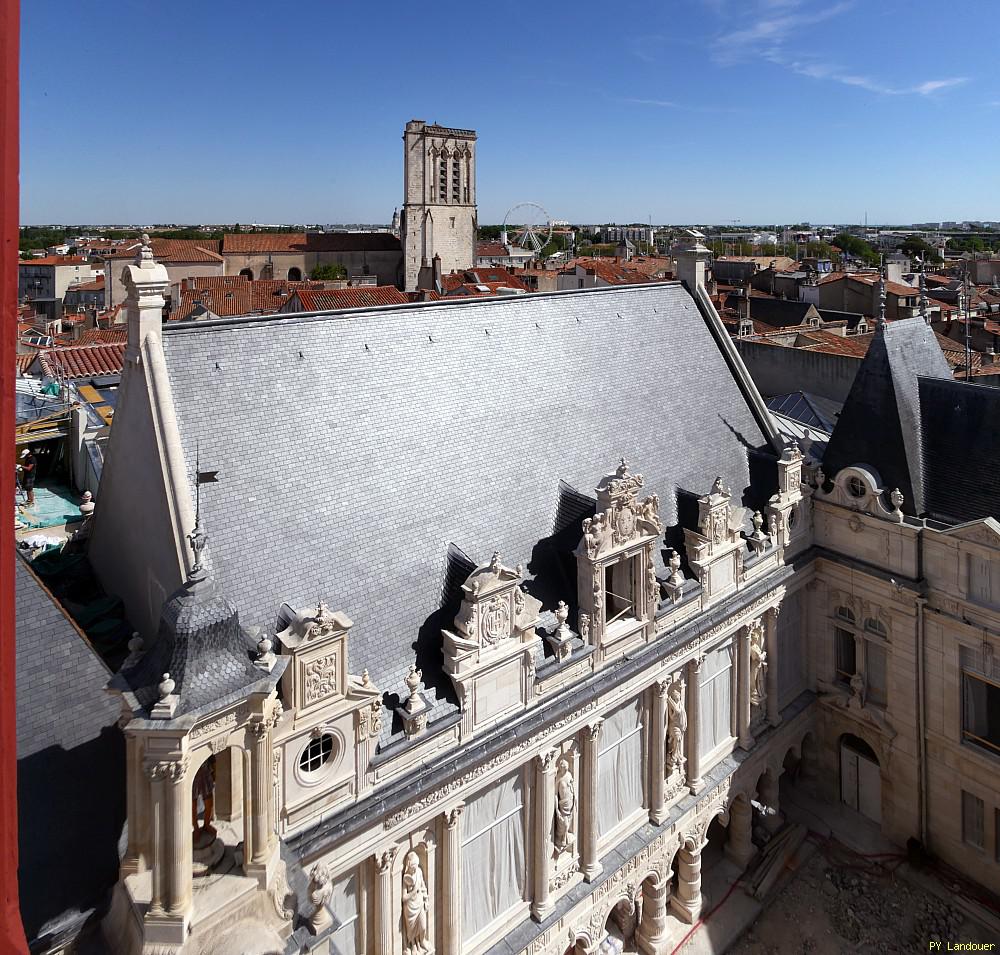 La Rochelle vu d'en haut, H&ocirc;tel de Ville, juillet 2019