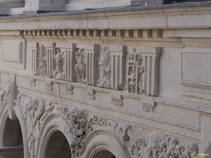 La Rochelle vu d'en haut, Hôtel de Ville, la cour
