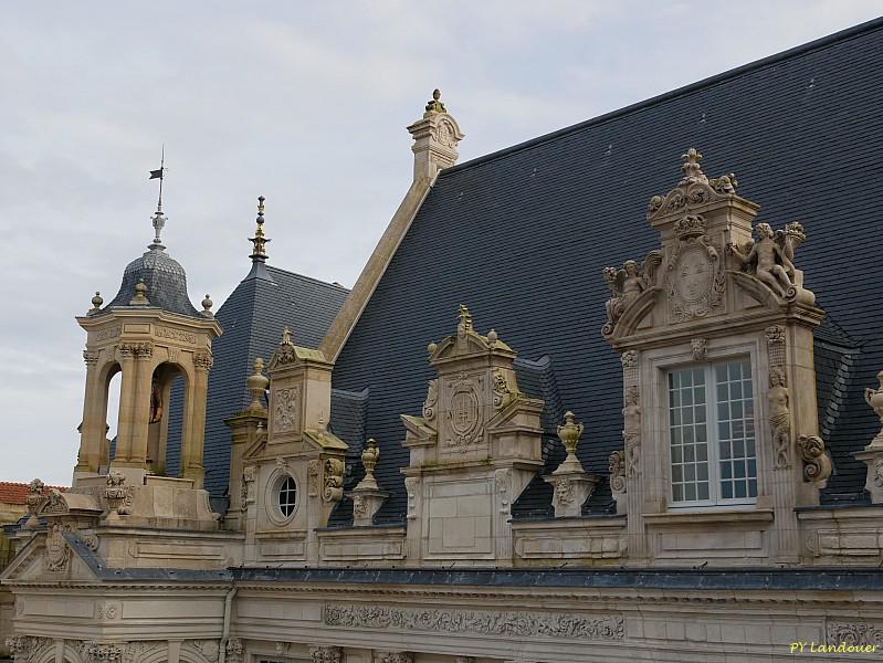 La Rochelle vu d'en haut, Hôtel de Ville, la cour