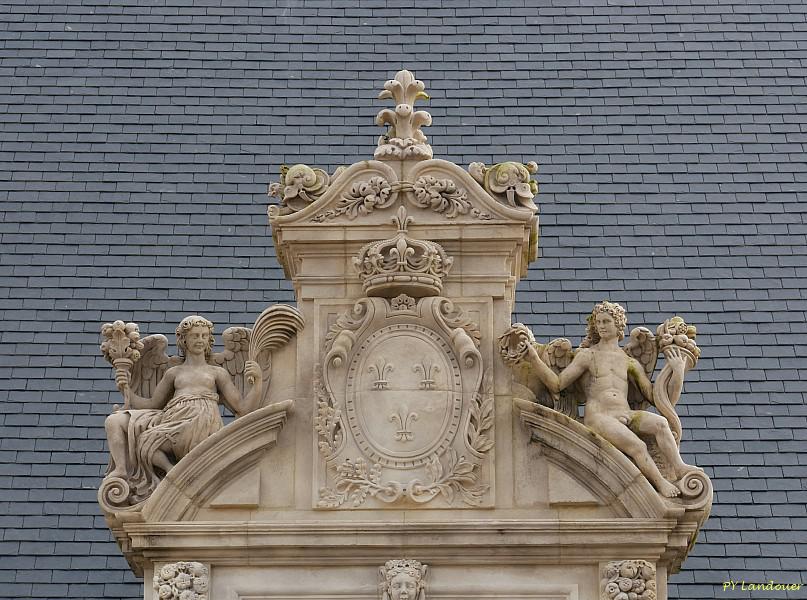La Rochelle vu d'en haut, Hôtel de Ville, la cour