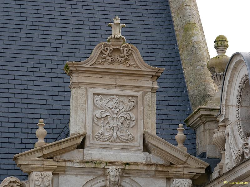 La Rochelle vu d'en haut, Hôtel de Ville, la cour
