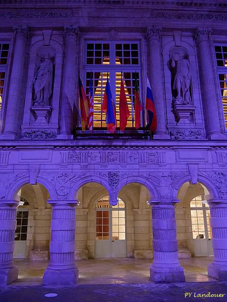 La Rochelle vu d'en haut, Hôtel de Ville, la cour
