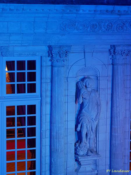 La Rochelle vu d'en haut, Hôtel de Ville, la cour