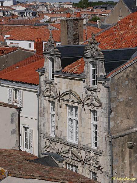 La Rochelle vu d'en haut, Hôtel de Ville, Rue des Gentilshommes