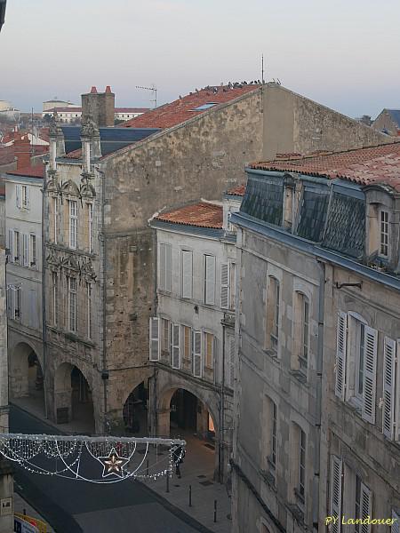 La Rochelle vu d'en haut, Hôtel de Ville, Rue des Gentilshommes