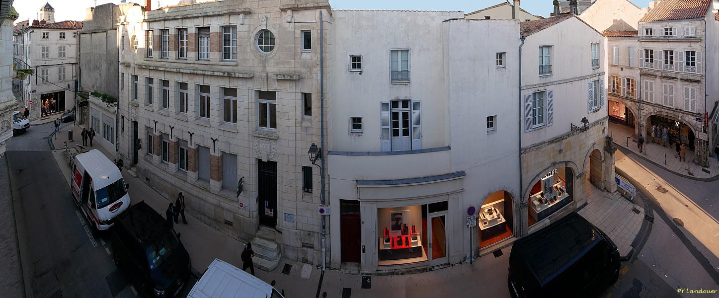 La Rochelle vu d'en haut, Hôtel de Ville, Rue de la Grille