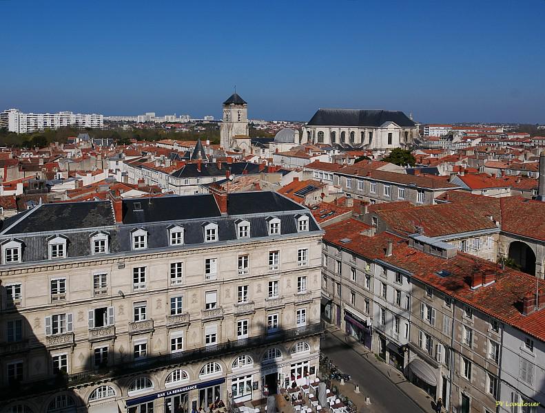 La Rochelle vu d'en haut, H&ocirc;tel de Ville, vues depuis la grue