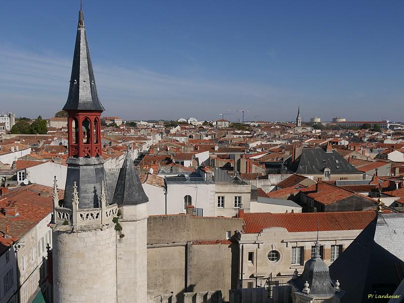 La Rochelle vu d'en haut, H&ocirc;tel de Ville, vues depuis la grue