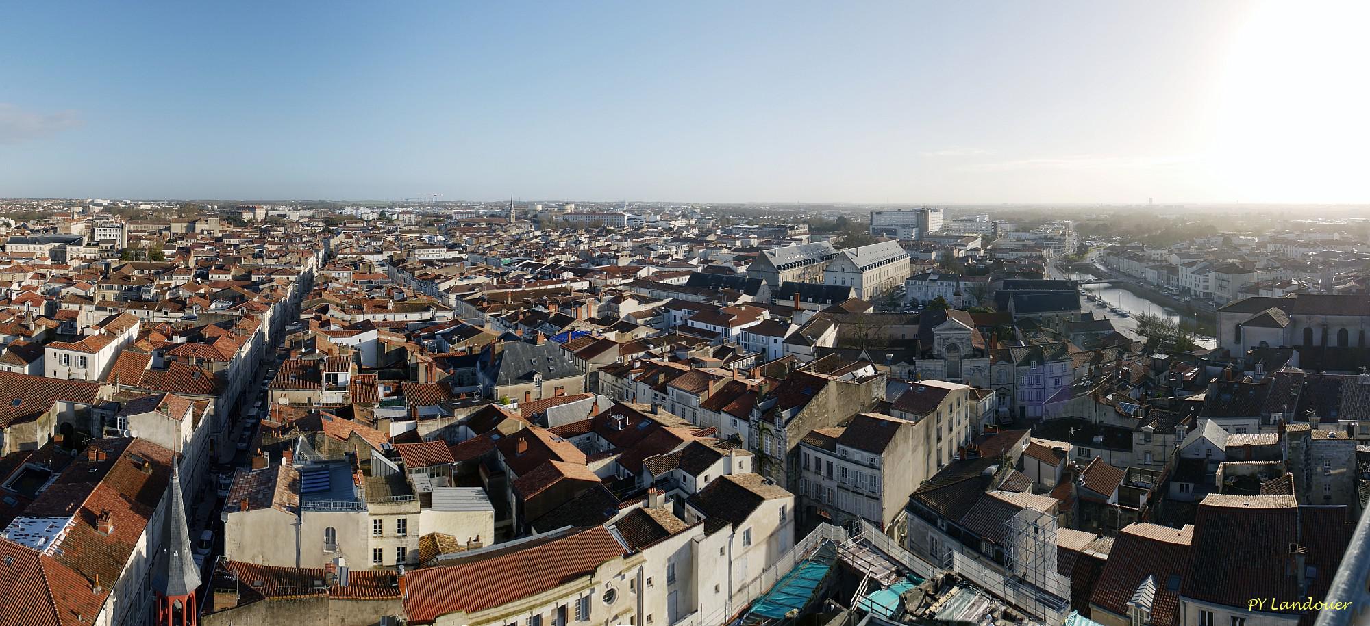 La Rochelle vu d'en haut, Hôtel de Ville, panoramiques depuis la grue