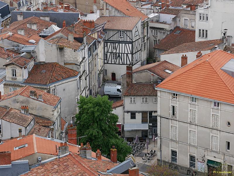 La Rochelle vu d'en haut, H&ocirc;tel de Ville, vues depuis la grue