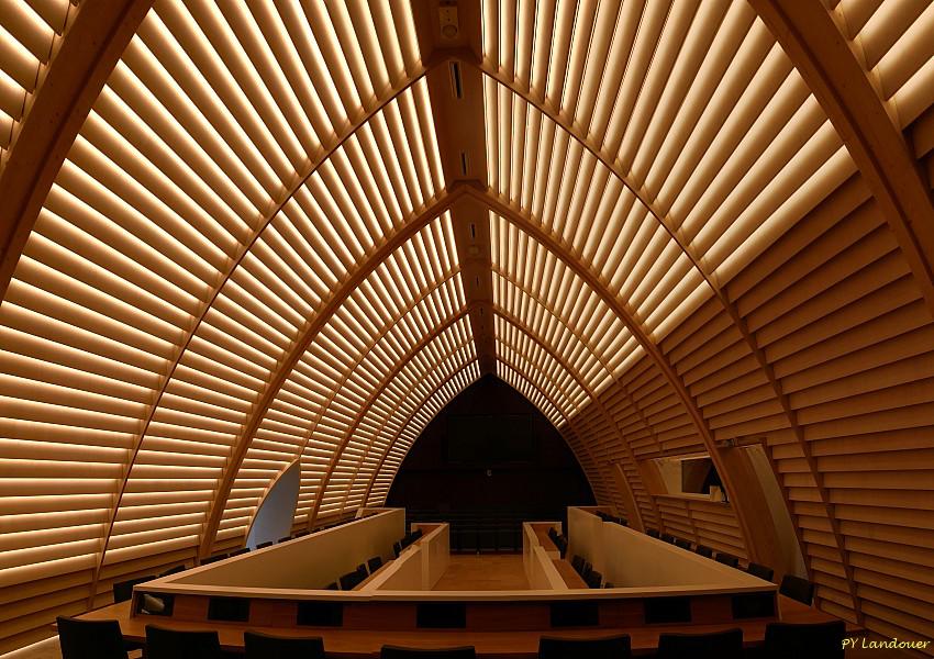 La Rochelle vu d'en haut, Hôtel de Ville