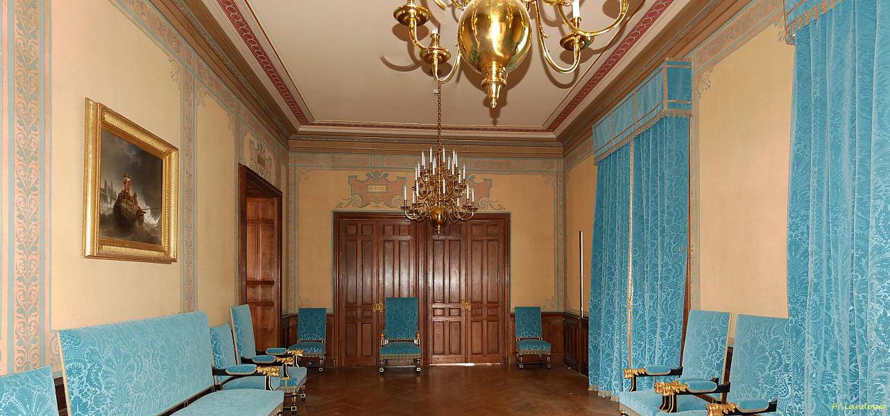 La Rochelle vu d'en haut, Hôtel de Ville