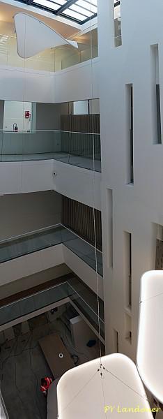 La Rochelle vu d'en haut, Hôtel de Ville