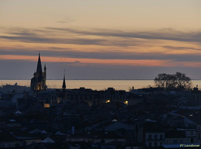 La Rochelle vu d'en haut, Notre-Dame, nuit