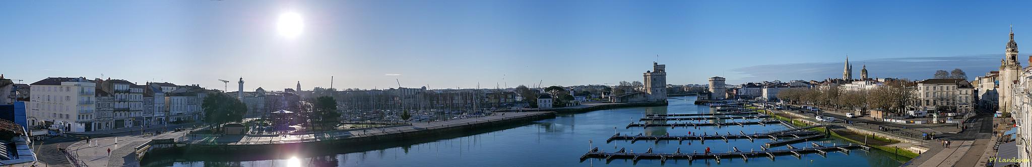 La Rochelle vu d'en haut, 20 rue du Port (angle quai Duperré)