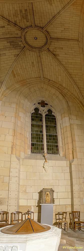 La Rochelle vu d'en haut, Église Saint-Sauveur