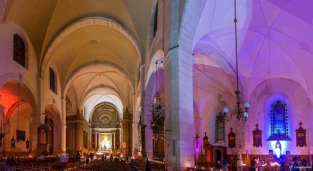 La Rochelle vu d'en haut, Église Saint-Sauveur