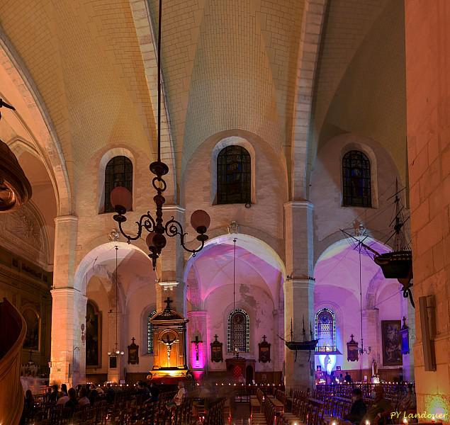 La Rochelle vu d'en haut, Église Saint-Sauveur