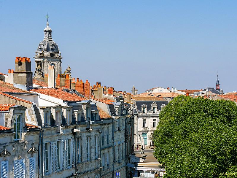 La Rochelle vu d'en haut, c&ocirc;t&eacute; cours des Dames