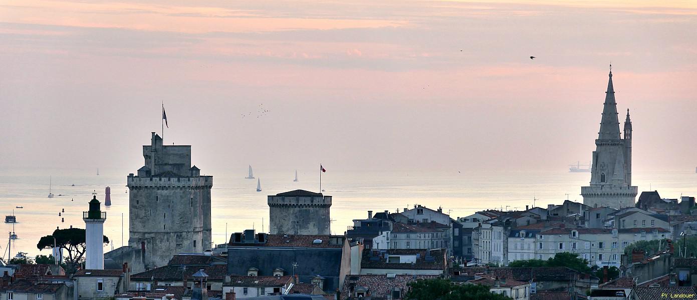 La Rochelle vu d'en haut, Hôpital