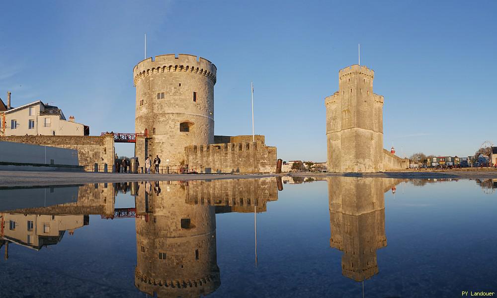 La Rochelle vu d'en haut, Tours de la Chaîne et Saint-Nicolas