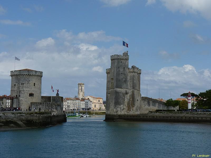 La Rochelle vu d'en haut, Tours de la Chaîne et Saint-Nicolas