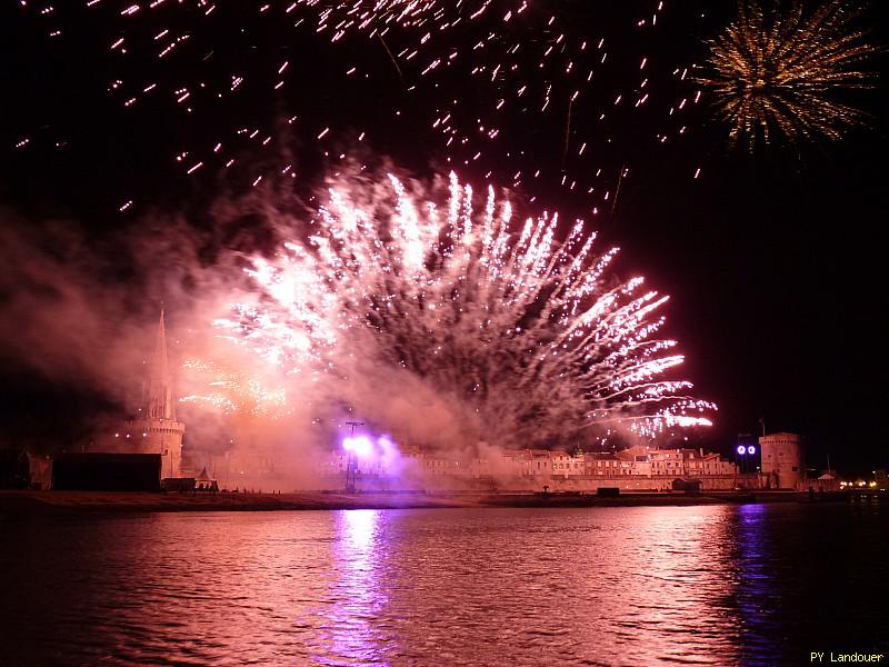 La Rochelle vu d'en haut, Tours de la Cha&icirc;ne et Saint-Nicolas