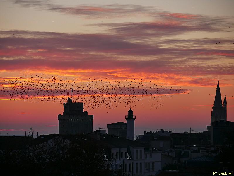 La Rochelle vu d'en haut, Tours vues de loin