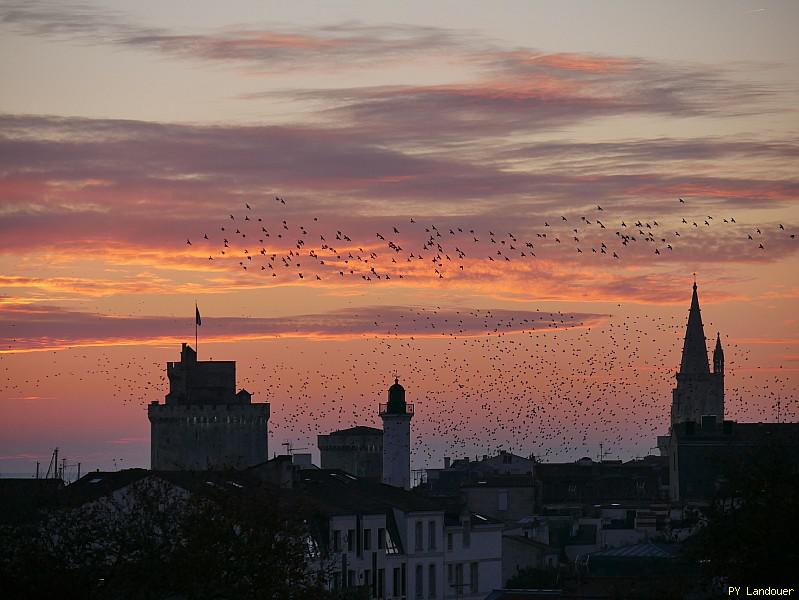 La Rochelle vu d'en haut, Tours vues de loin
