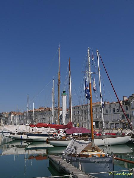 La Rochelle vu d'en haut, Quai Valin