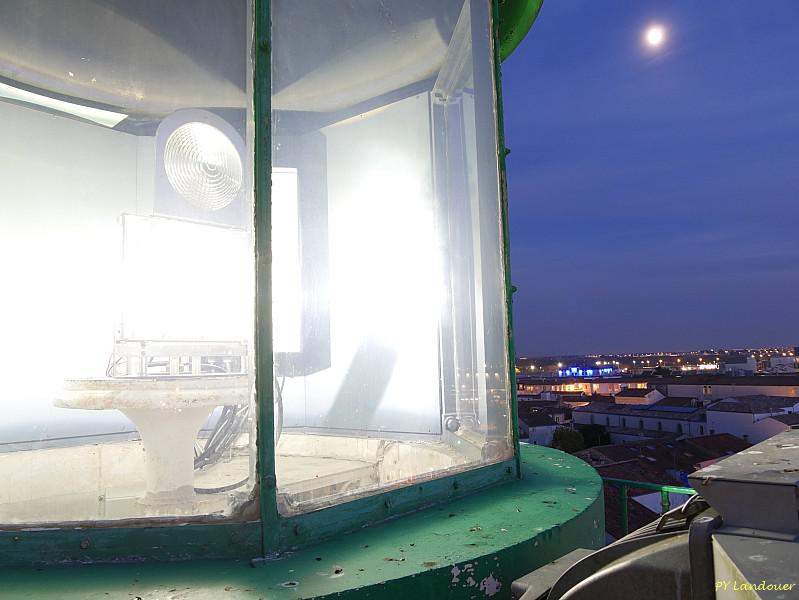 La Rochelle vu d'en haut, Phare Valin, nuit